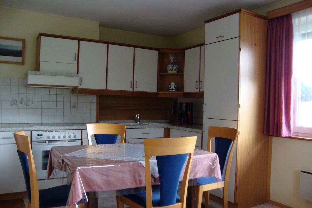 Apartament Maria Aichholzer Sankt Jakob im Rosental Pokój zdjęcie